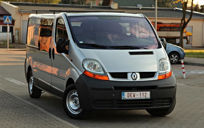 Renault Trafic cena 27900 przebieg: 260000, rok produkcji 2004 z Gostynin małe 667